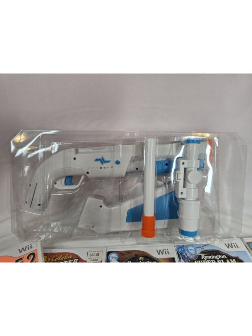 Nintendo Wii Real Shot Remington Accessory With 9 Hunting Games bundle Lot - Picture 7 of 16